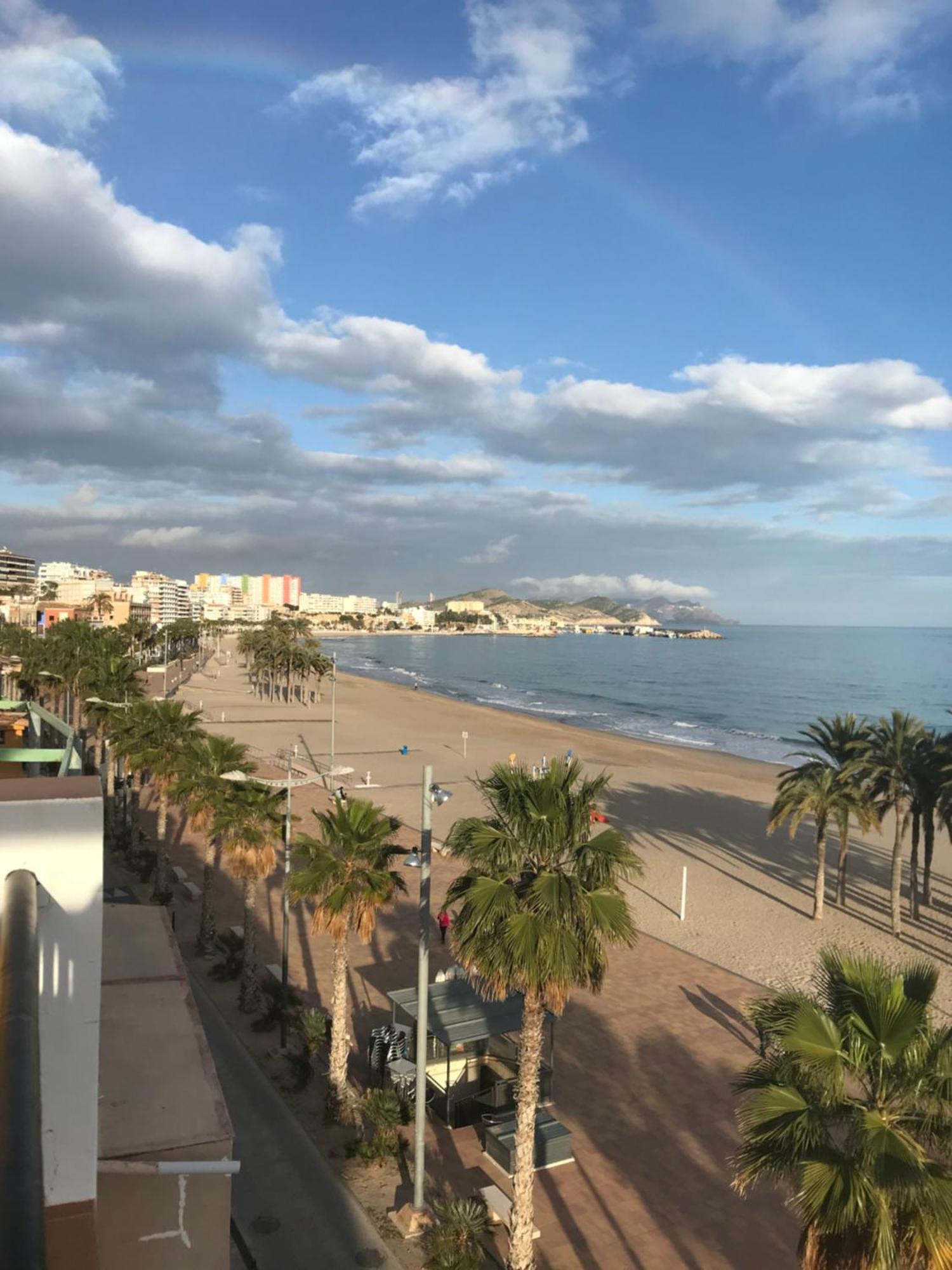 Beach Apartment-Villajoyosa, North Alicante Экстерьер фото